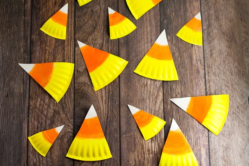 Paper-Plate-Candy-Corn-Banner