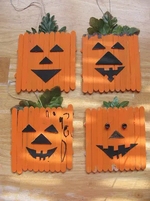 Popsicle Stick Pumpkin